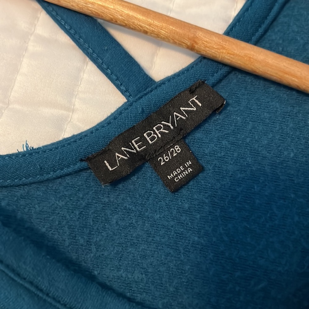 Cold Shoulder Tunic - image 4